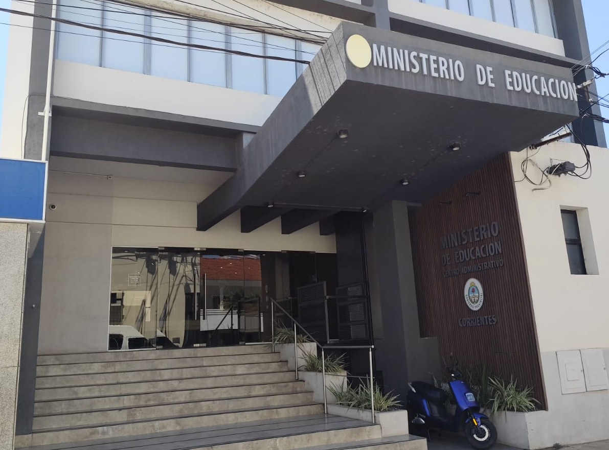 Educación: la Dirección de Títulos traslada sus dependencias al Centro Administrativo del Ministerio