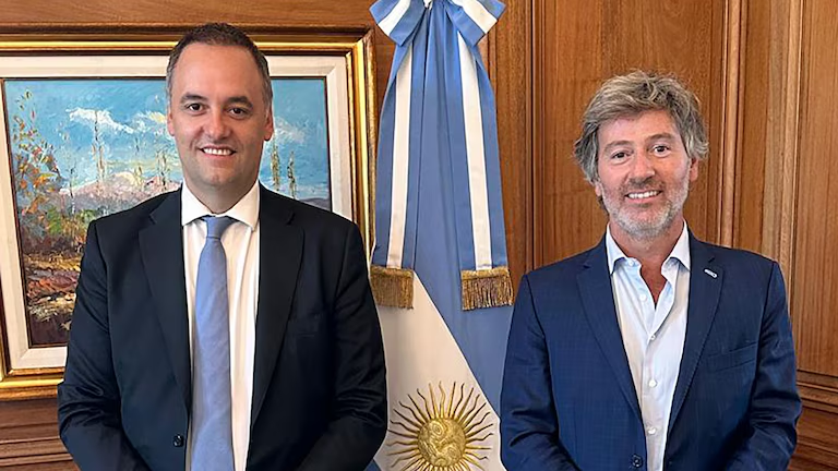Juan Bautista Mahiques se reunió con Karina Milei y Manuel Adorni en Casa Rosada