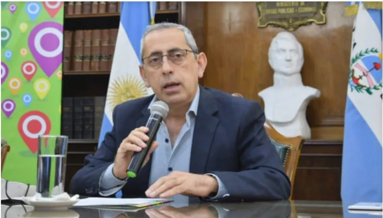 RENUNCIÓ EL MINISTRO DE HACIENDA MARCELO RIVAS PIASENTINI