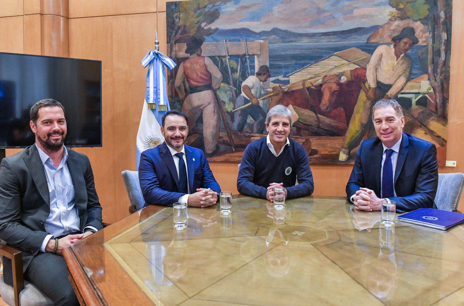 Juan Pablo Valdés se reunió con los ministros Santilli y Caputo 