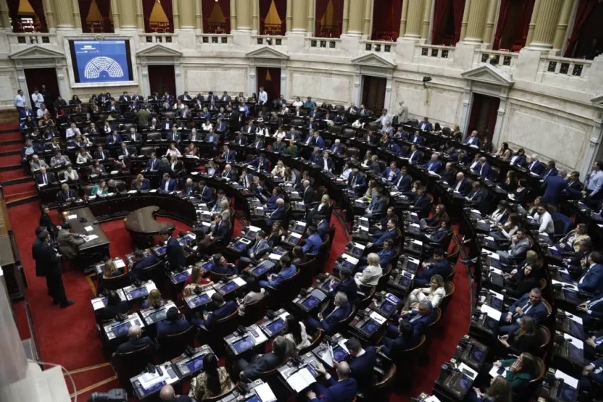 Reforma de la Ley de Glaciares: el oficialismo logró su aprobación tras un intenso debate en Diputados 