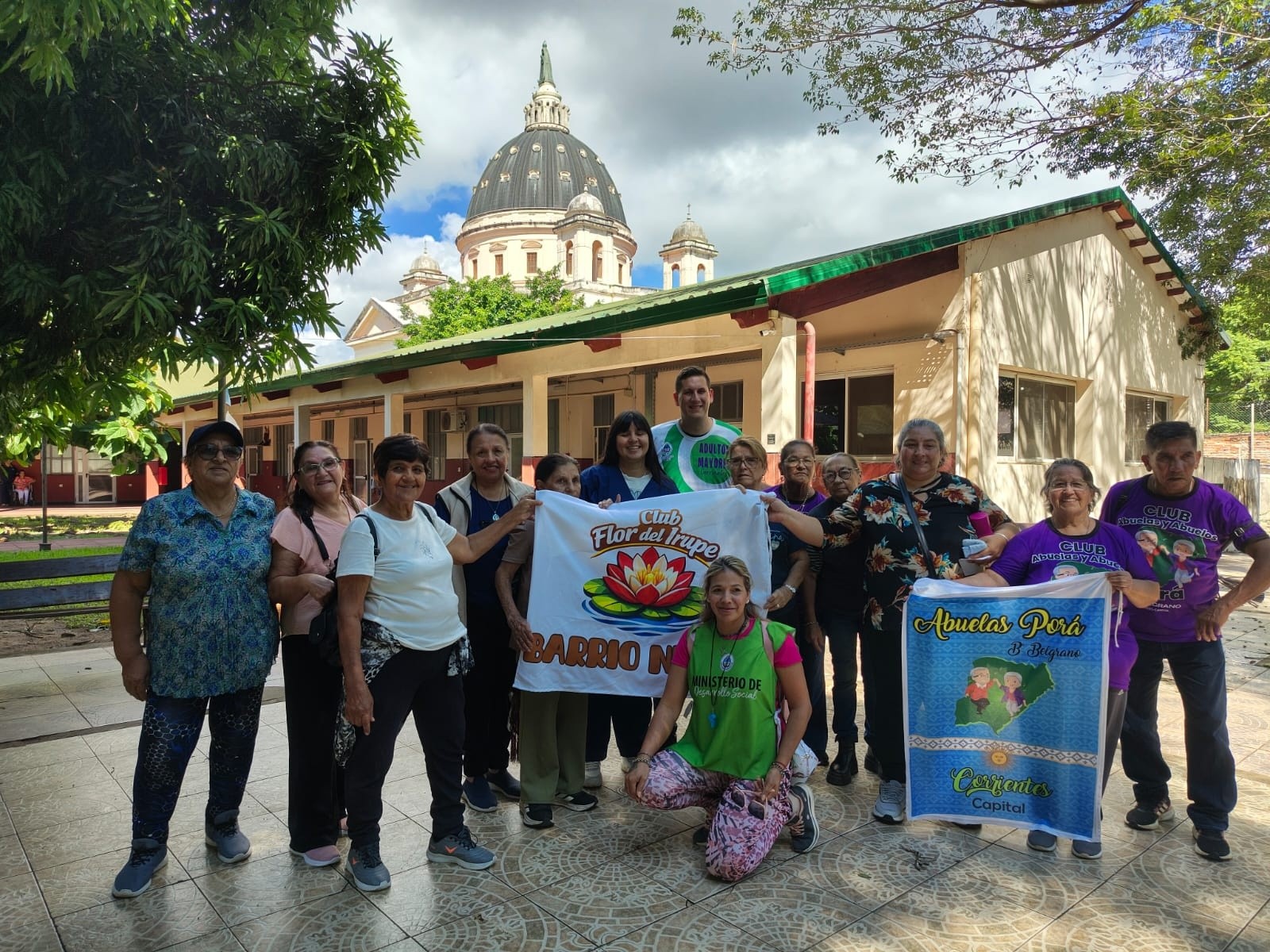 Adultos Mayores vivieron una jornada de fe en la Basílica de Itatí