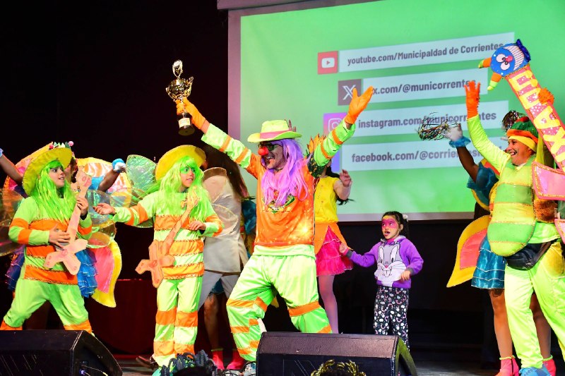 Los grandes ganadores del carnaval barrial 2026 recibieron sus premios