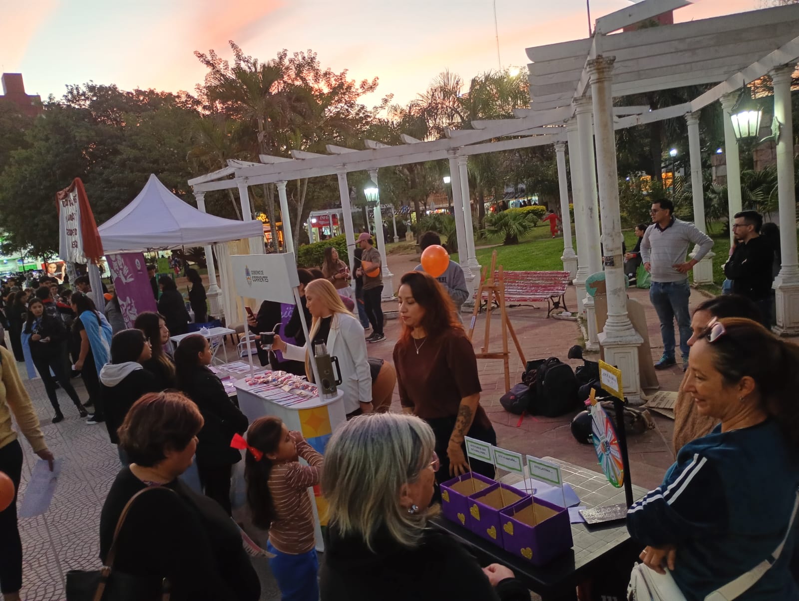 Que la indiferencia no se viralice: exitosa jornada de prevención contra el bullying en Plaza Vera