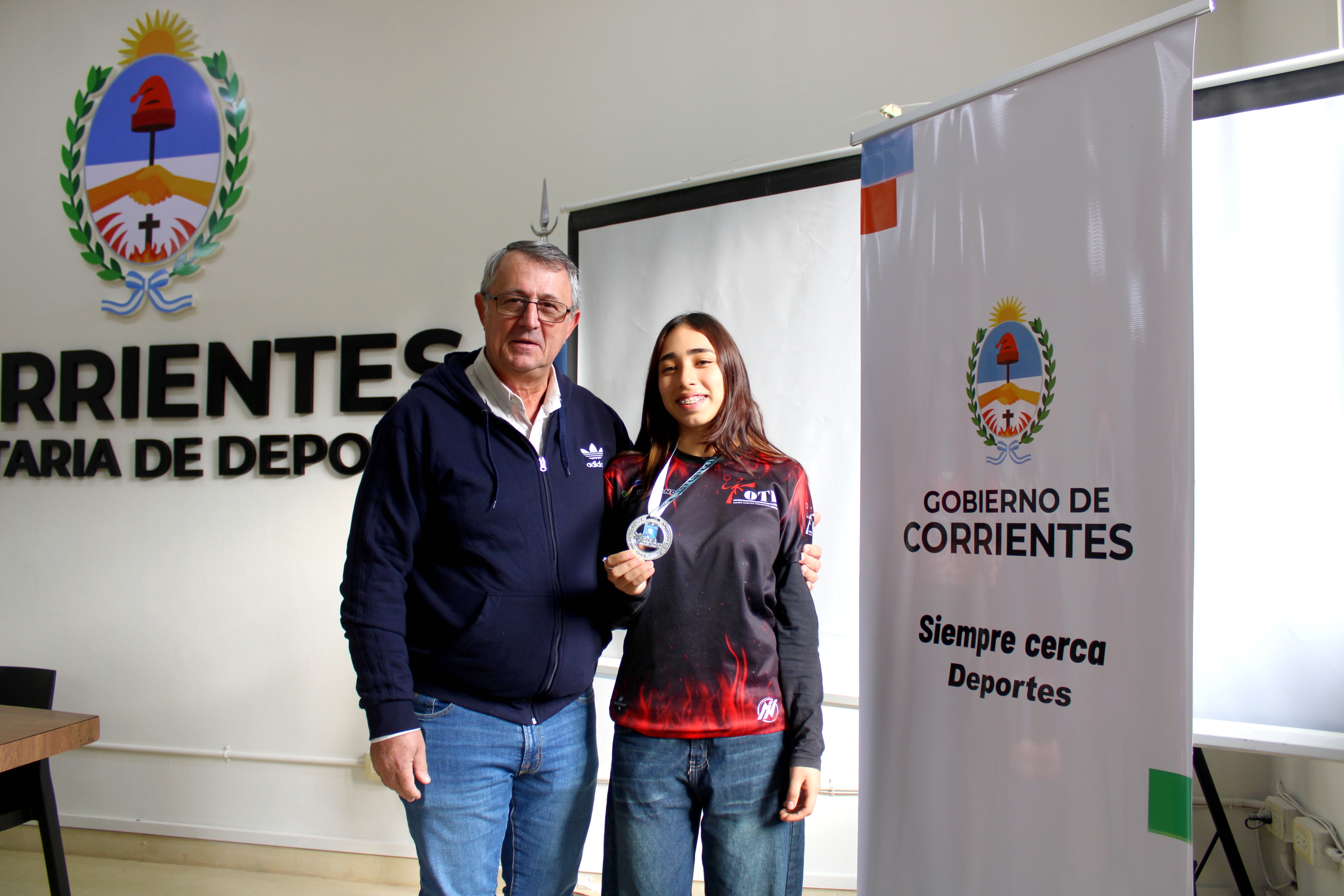Mayra Bernal, medalla de plata en el Nacional de Taekwondo Olímpico 