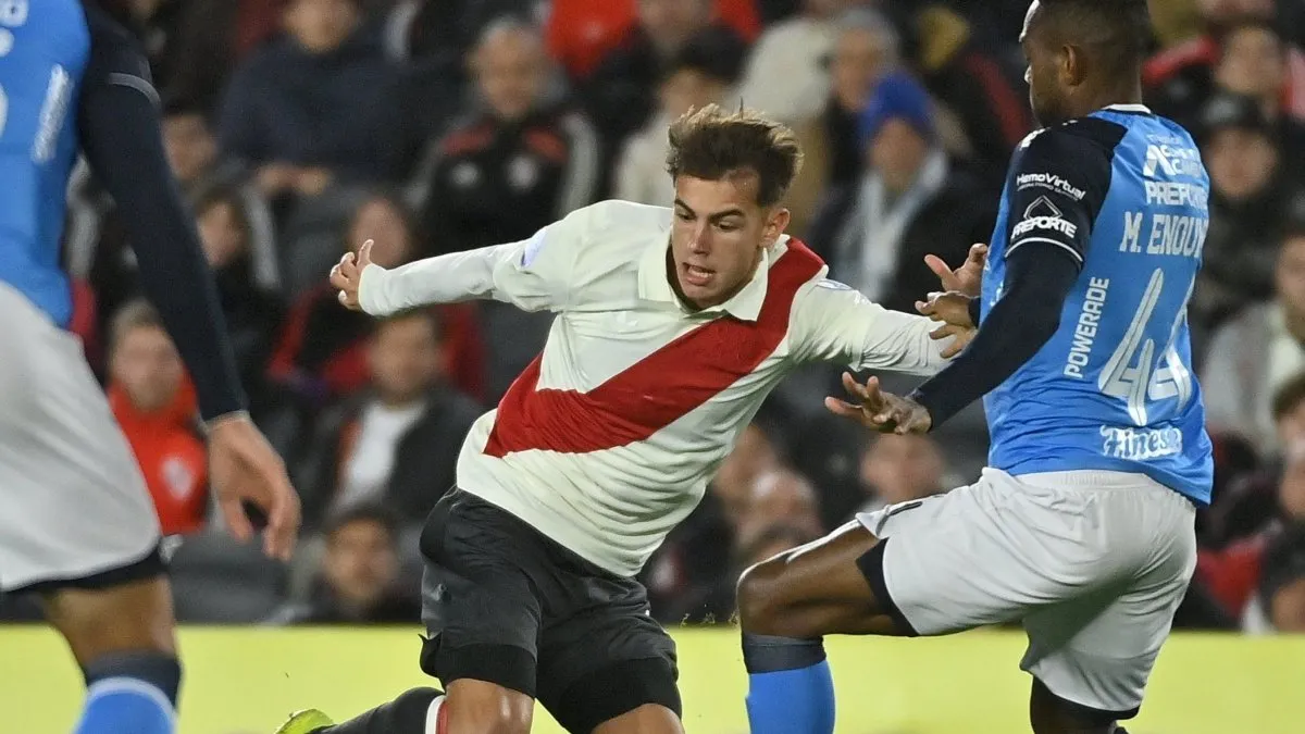 River venció a Blooming, terminó líder de su grupo y avanzó a octavos de la Sudamericana