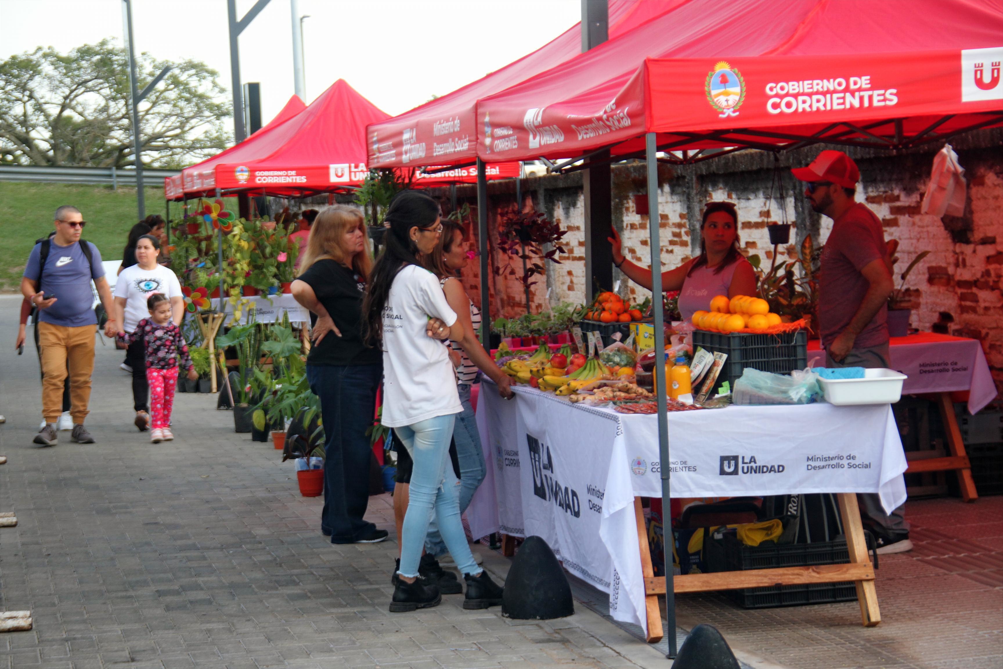 Cronograma de la Feria de Emprendedores de Desarrollo Social 
