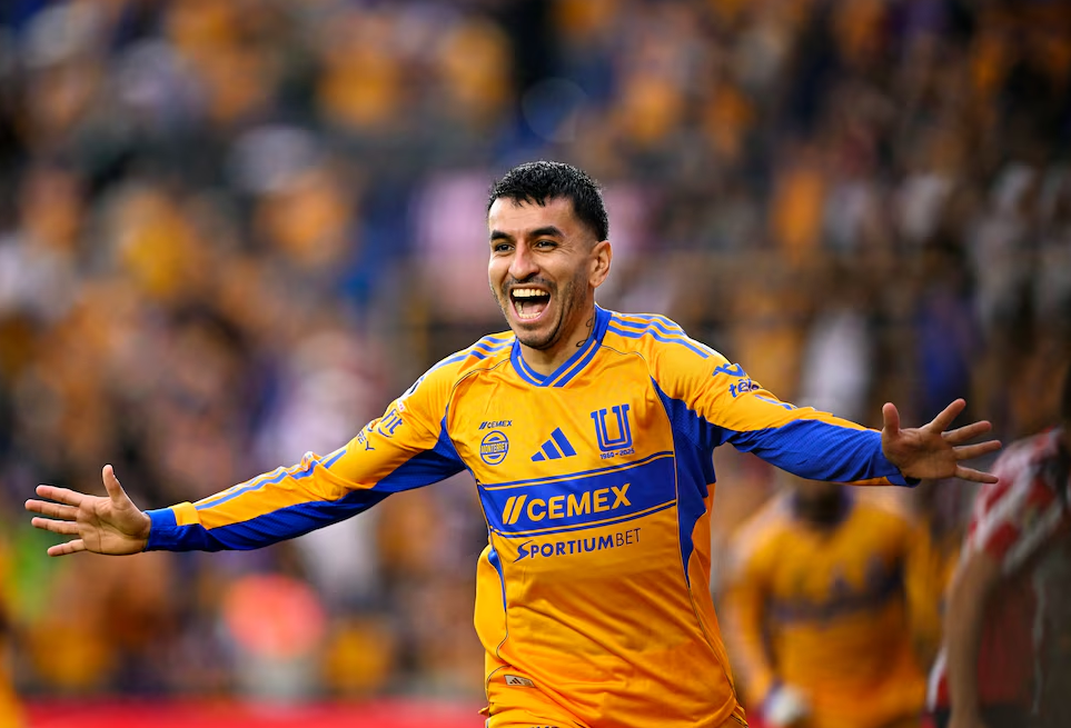 ¡Bombazo en Núñez! River rompió el mercado y cerró a Ángel Correa