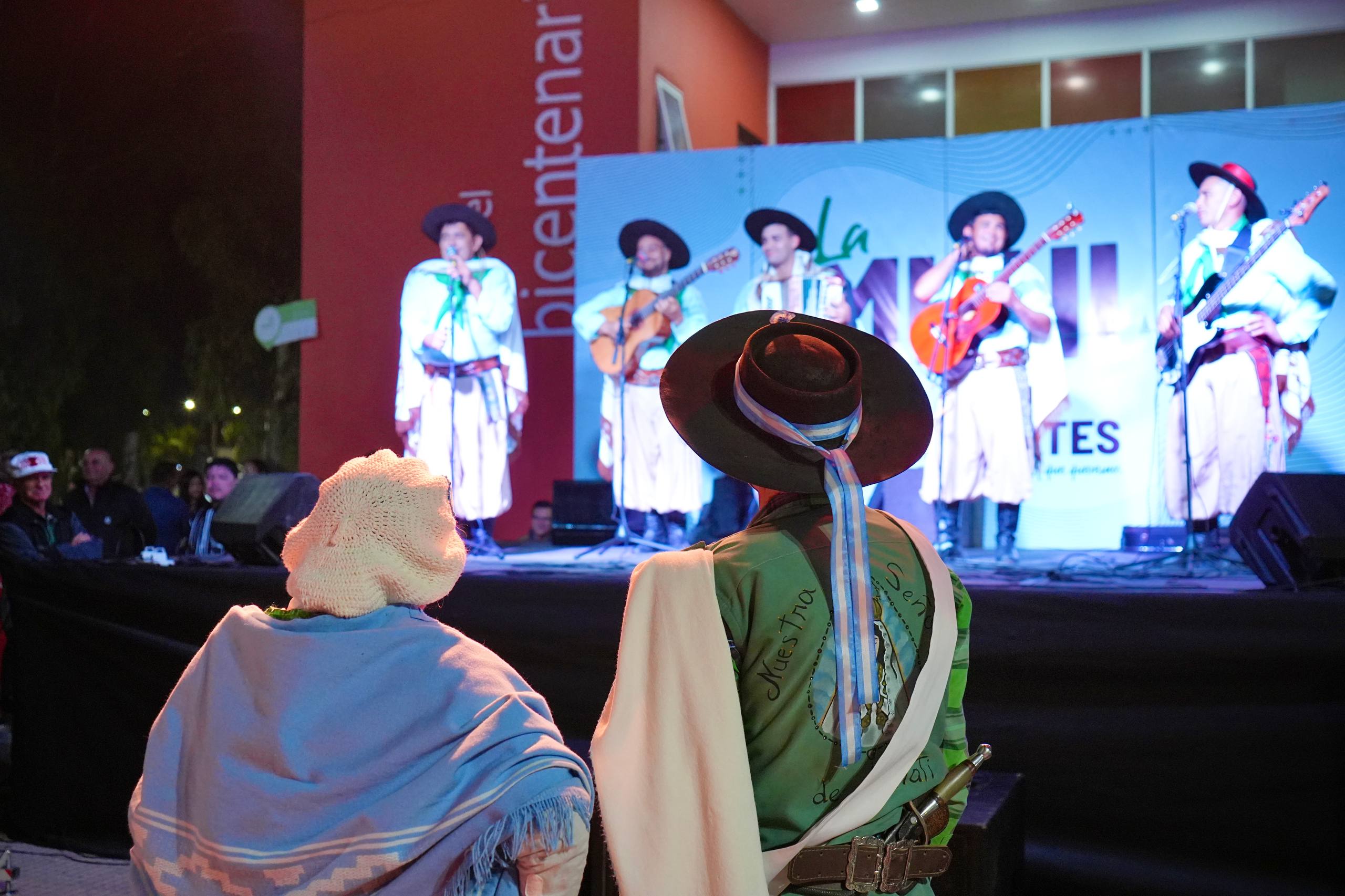 Ferias francas, certamen interbarrios, visitas guiadas  y una amplia agenda para disfrutar el fin de semana