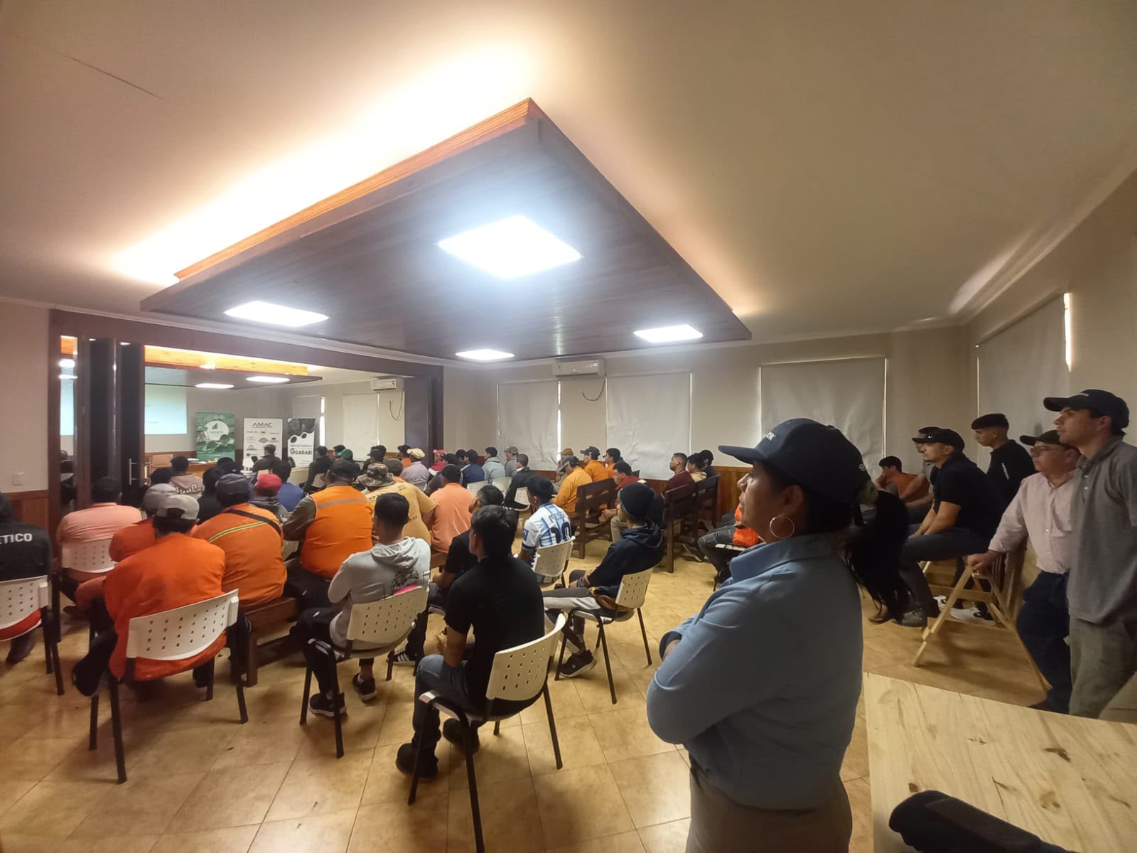 Más de 80 operarios se capacitaron en el uso de fitosanitarios para el sector forestal