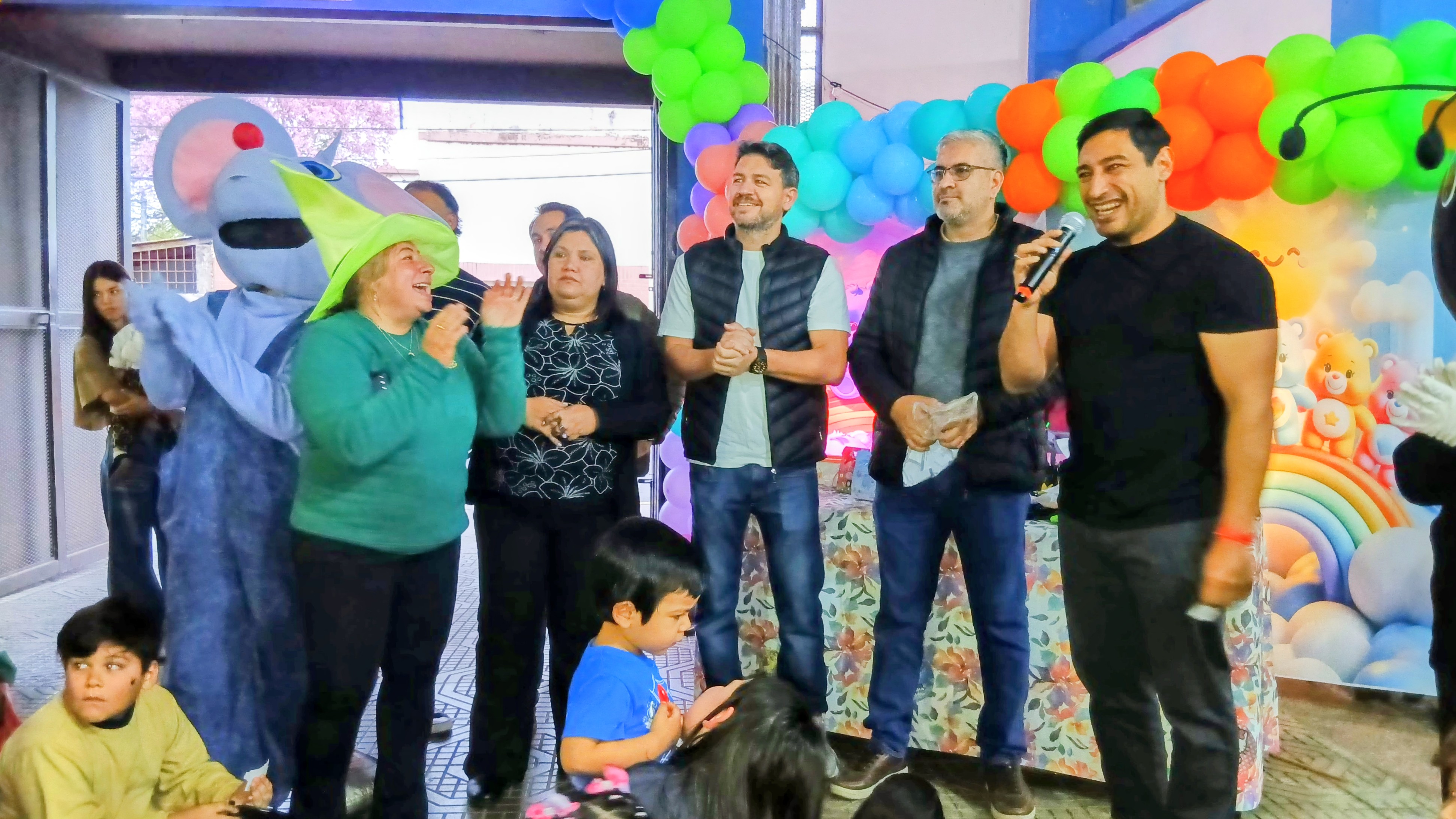 El paseo de compras celebró el día del niño con más de 150 chicos