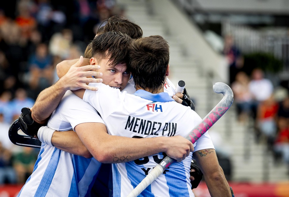 Los leones arrasaron a nueva zelanda y avanzaron a la segunda fase del mundial